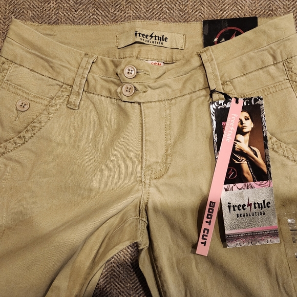 Freestyle revolution khakis - Picture 3 of 5